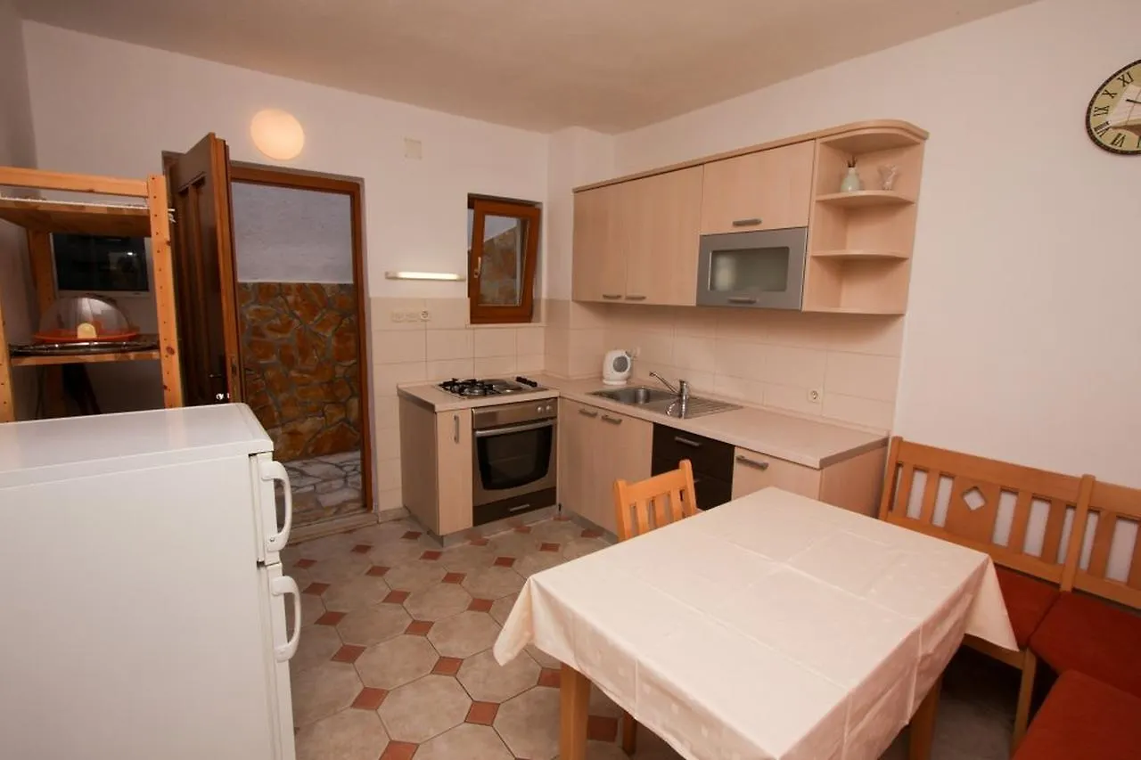 Apartments Elia Mandre Croatia